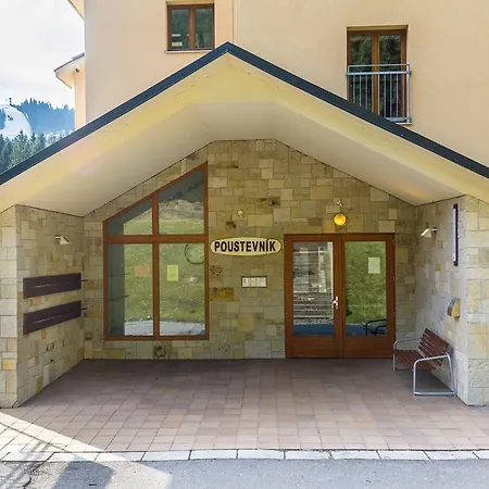Poustevnik Pec pod Sněžkou